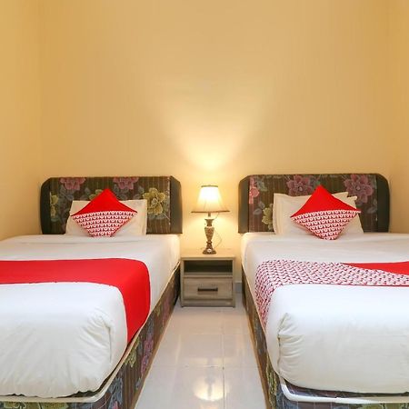 Super Oyo 2280 Wisma Guntur II Denpasar Extérieur photo