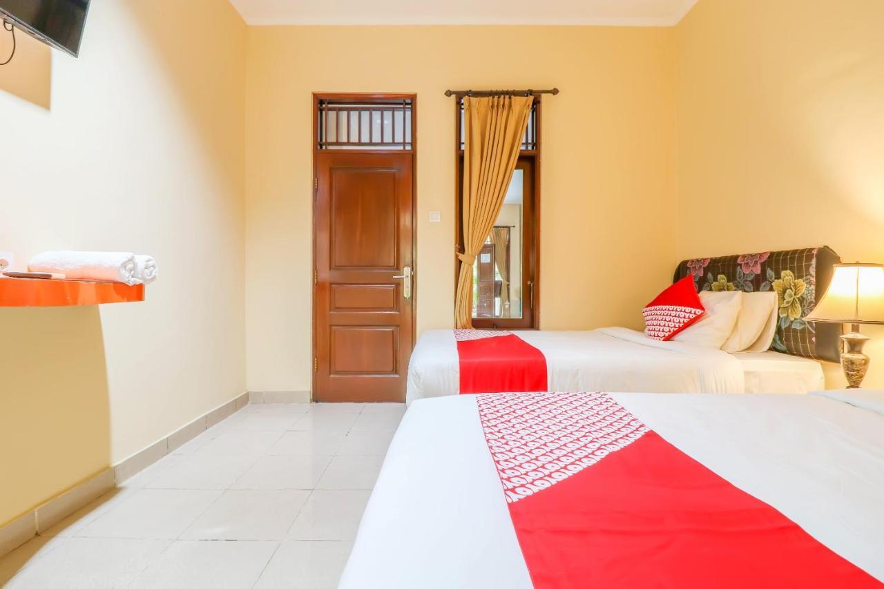 Super Oyo 2280 Wisma Guntur II Denpasar Extérieur photo