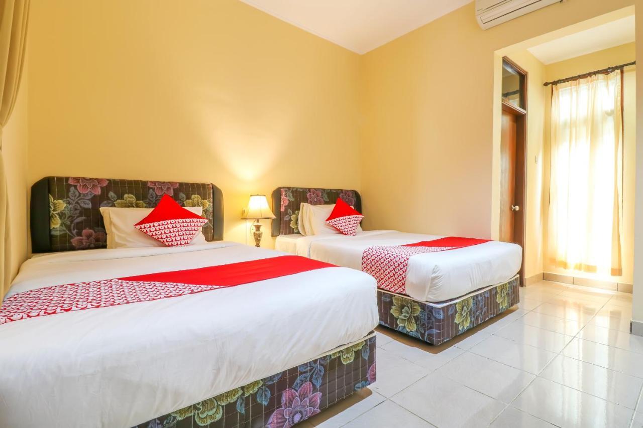 Super Oyo 2280 Wisma Guntur II Denpasar Extérieur photo